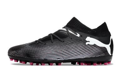 Men's Puma Future Ultimate MG Multi Ground Low-Tops Football Boots - Black/White/Pink