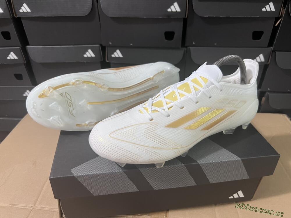 Men's Adidas F50 Adizero FG Firm Ground Low-Tops Football Boots - White/Gold