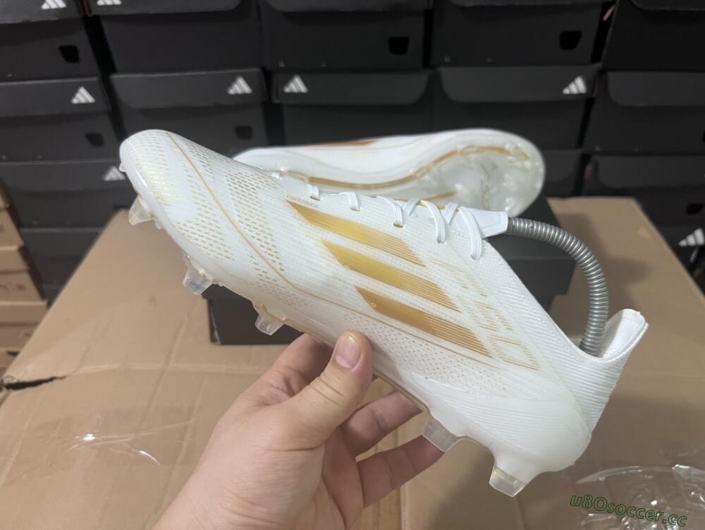 Men's Adidas F50 Adizero FG Firm Ground Low-Tops Football Boots - White/Gold