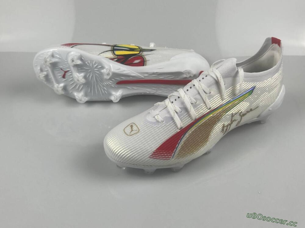 Men's Puma Ultra 5 Ultimate FG Firm Ground Low-Tops Football Boots - White/Red/Yellow/Green