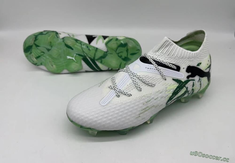 Men's Puma Future 7 Ultimate FG Firm Ground Low-Tops Football Boots - White/Black/Green