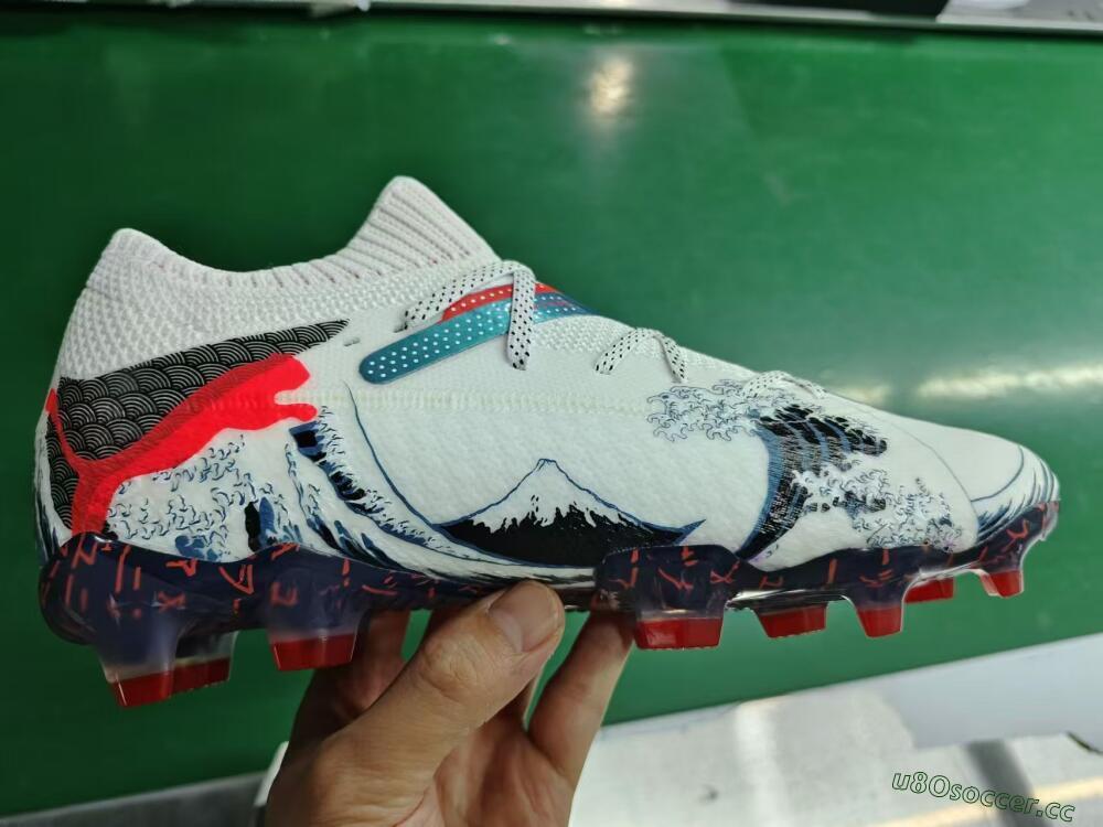 Men's Puma Future Ultimate FG Firm Ground Low-Tops Football Boots - Beige/Blue/Red