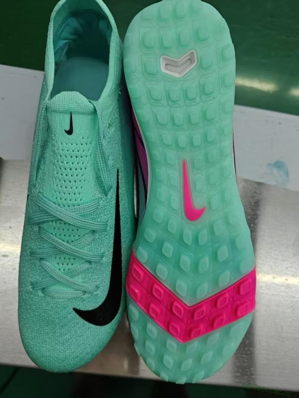 Unisex Nike Air Zoom Mercurial Vapor 16 Elite TF Artificial Turf Low-Tops Football Shoes - Green/Pink/Black