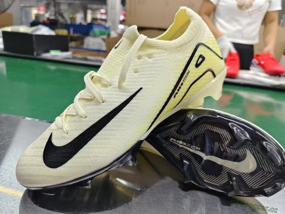 Men's Nike Air Zoom Mercurial Vapor 16 Elite FG Firm Ground Low-Tops Football Boots - Beige/Black/Yellow