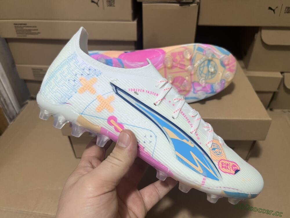 Men's Puma Ultra 5 Ultimate FG Firm Ground Low-Tops Football Boots - White/Pink/Yellow/Blue