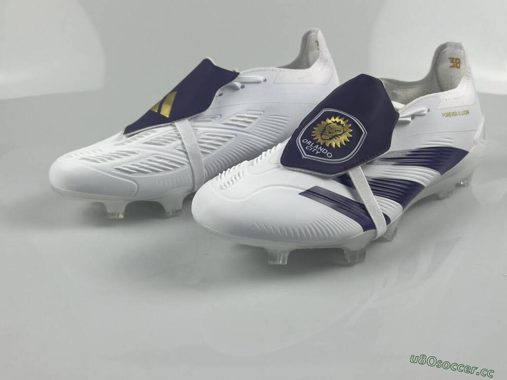 Men's Adidas Predator Elite Foldover Tongue FG Firm Ground Low-Tops Football Boots - White/Black/Gold