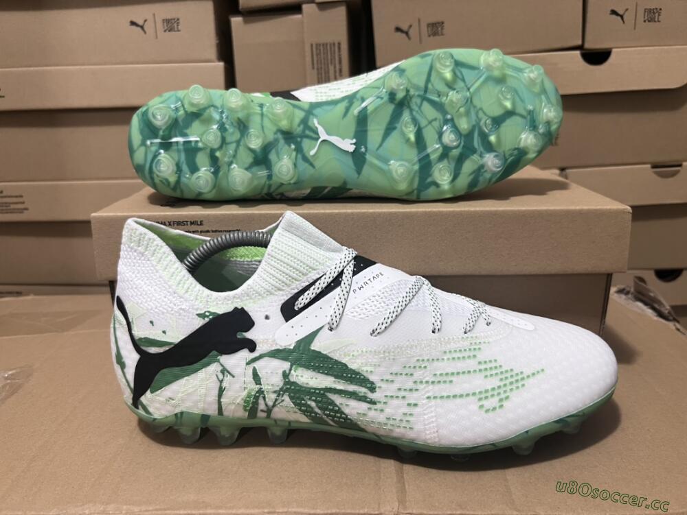 Men's Puma Future Ultimate MG Multi Ground Low-Tops Football Boots - White/Black/Green