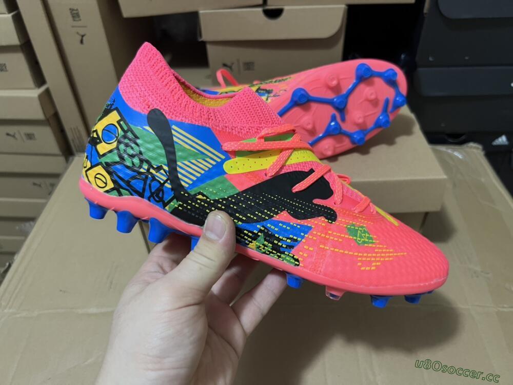 Men's Puma Future Ultimate MG Multi Ground Low-Tops Football Boots - Pink/Blue/Green/Yellow
