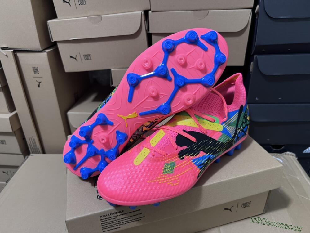 Men's Puma Future Ultimate MG Multi Ground Low-Tops Football Boots - Pink/Blue/Green/Yellow