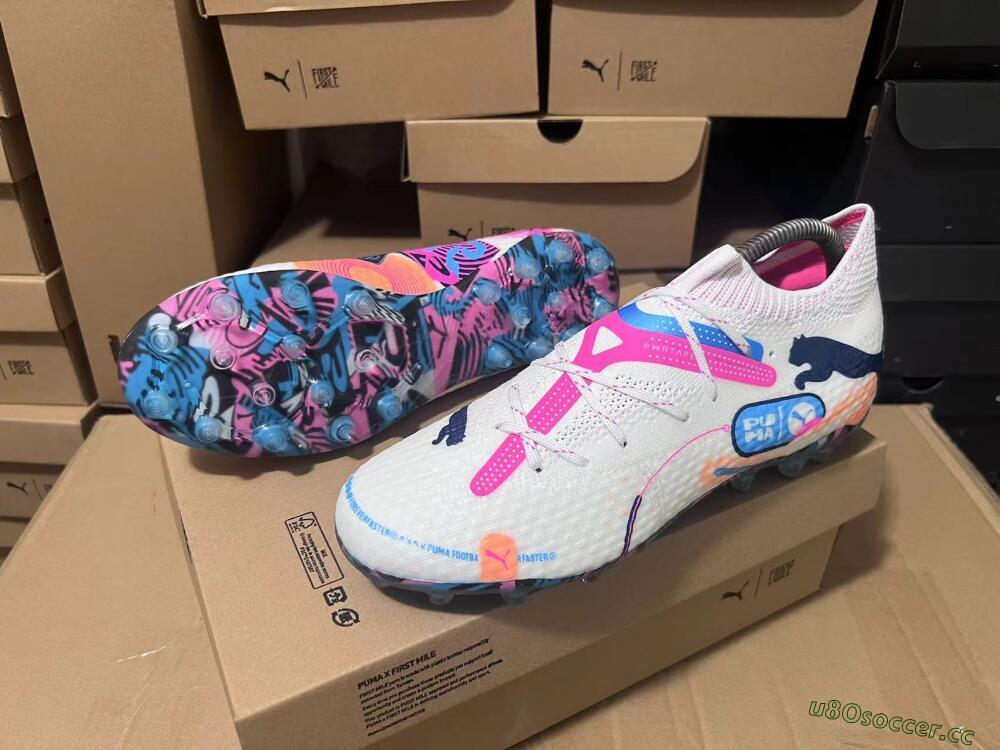 Men's Puma Future Ultimate FG Firm Ground Low-Tops Football Boots - White/Pink/Blue