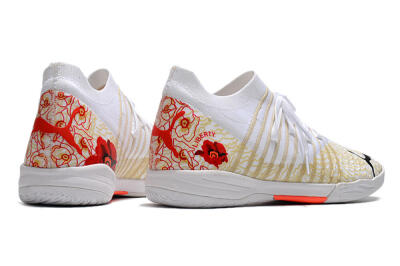 Men's Puma Future Z 1.3 Teazer IC Indoor & Futsal Low-Tops Football Shoes - White/Gold/Red