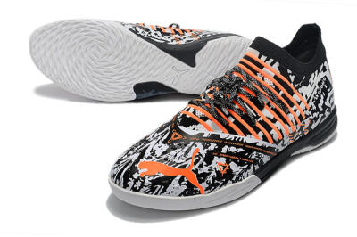 Men's Puma Future Z 1.3 Teazer IC Indoor & Futsal Low-Tops Football Shoes - White/Black/Orange