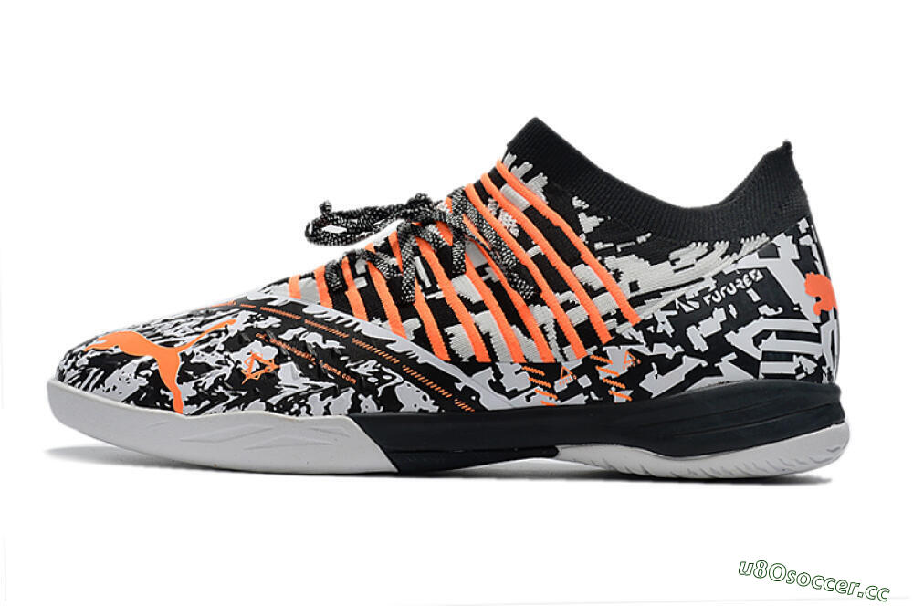 Men's Puma Future Z 1.3 Teazer IC Indoor & Futsal Low-Tops Football Shoes - White/Black/Orange 0