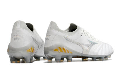 Men's Mizuno Morelia Neo 3 FG Firm Ground Low-Tops Football Boots - White/Silver/Yellow