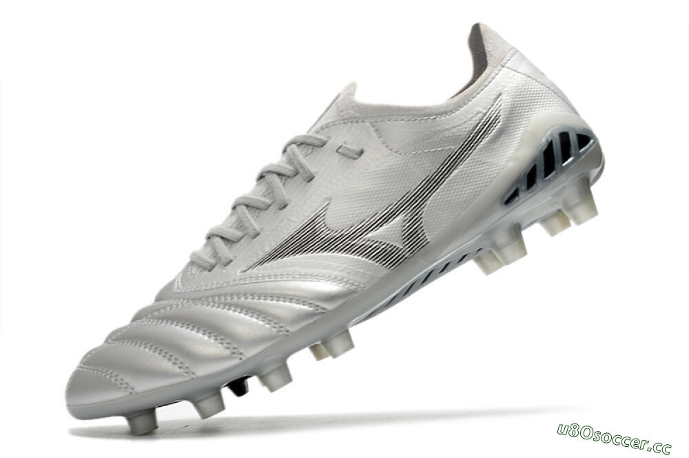 Men's Mizuno Morelia Neo 3 FG Firm Ground Low-Tops Football Boots - Silver/Black 5