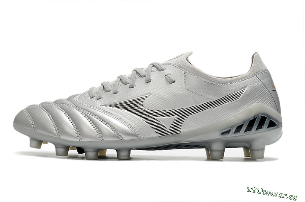 Men's Mizuno Morelia Neo 3 FG Firm Ground Low-Tops Football Boots - Silver/Black 0