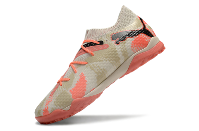 Men's Puma Future Ultimate TF Artificial Turf Low-Tops Football Shoes - Beige/Red/Black
