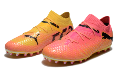 Unisex Puma Future Ultimate MG Multi Ground Low-Tops Football Boots - Pink/Black/Yellow