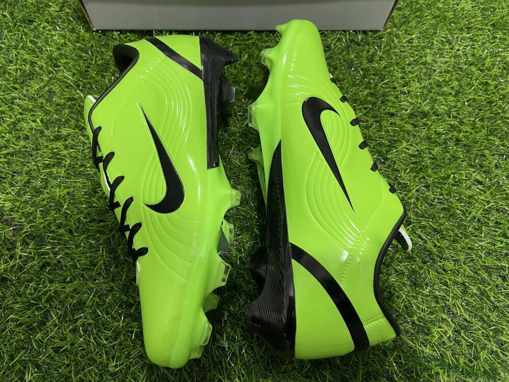 Men's Ronaldo x Nike R9 Mercurial Vapor 3 FG Firm Ground Low-Tops Football Boots - Green/Black 2