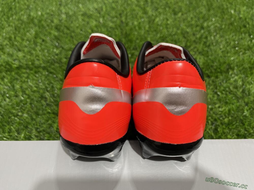 Men's Ronaldo x Nike R9 Mercurial Vapor 3 FG Firm Ground Low-Tops Football Boots - Red/Silver/Black 3