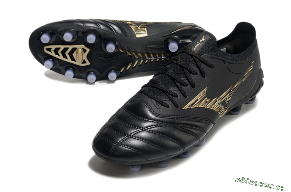 Men's Mizuno Morelia Neo 3 FG Firm Ground Low-Tops Football Boots - Black/Gold 3