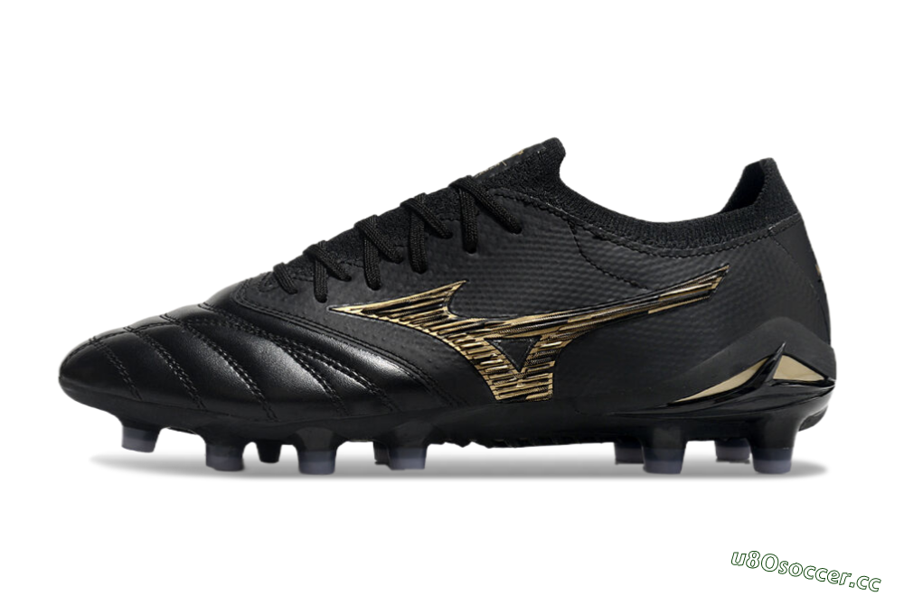 Men's Mizuno Morelia Neo 3 FG Firm Ground Low-Tops Football Boots - Black/Gold 0