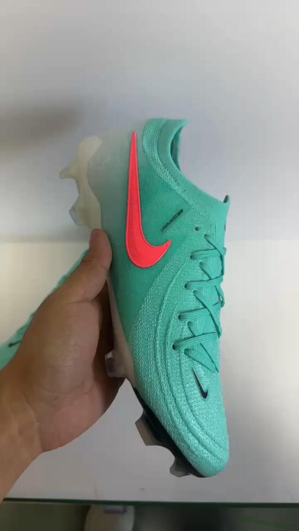 Men's Nike Phantom Luna Elite FG Firm Ground Low-Tops Football Boots - Jade/Red/White
