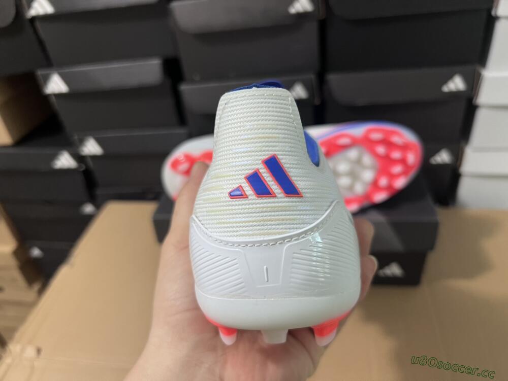 Unisex Adidas F50 Elite MG Multi Ground Low-Tops Football Boots - White/Blue/Red
