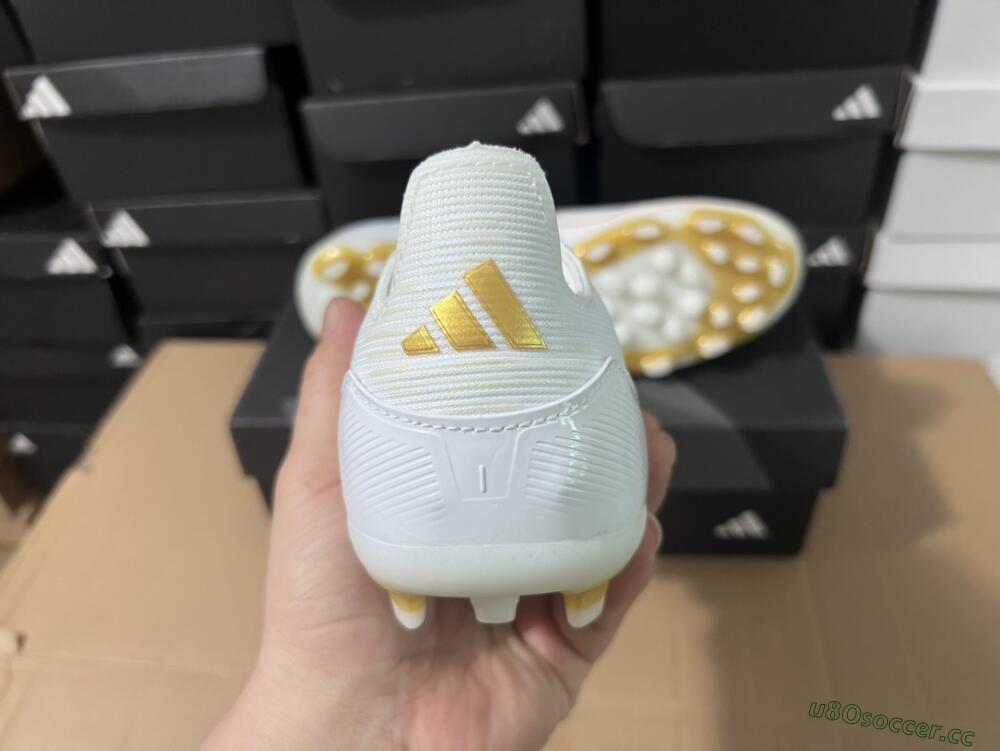 Unisex Adidas F50 Elite MG Multi Ground Low-Tops Football Boots - White/Gold