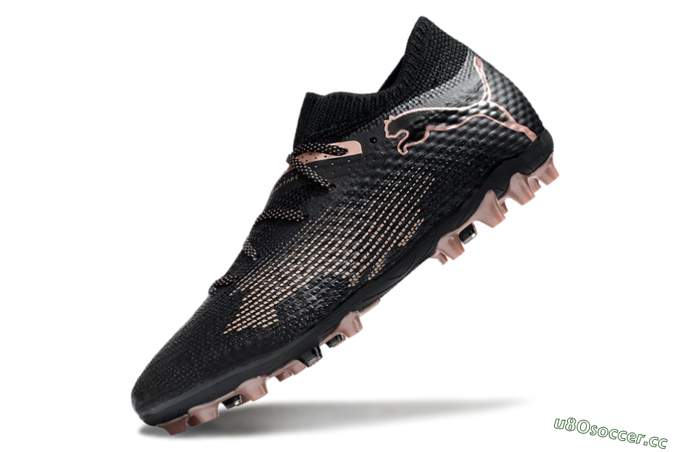 Men's Puma Future Ultimate MG Multi Ground Low-Tops Football Boots - Black/Pink 5