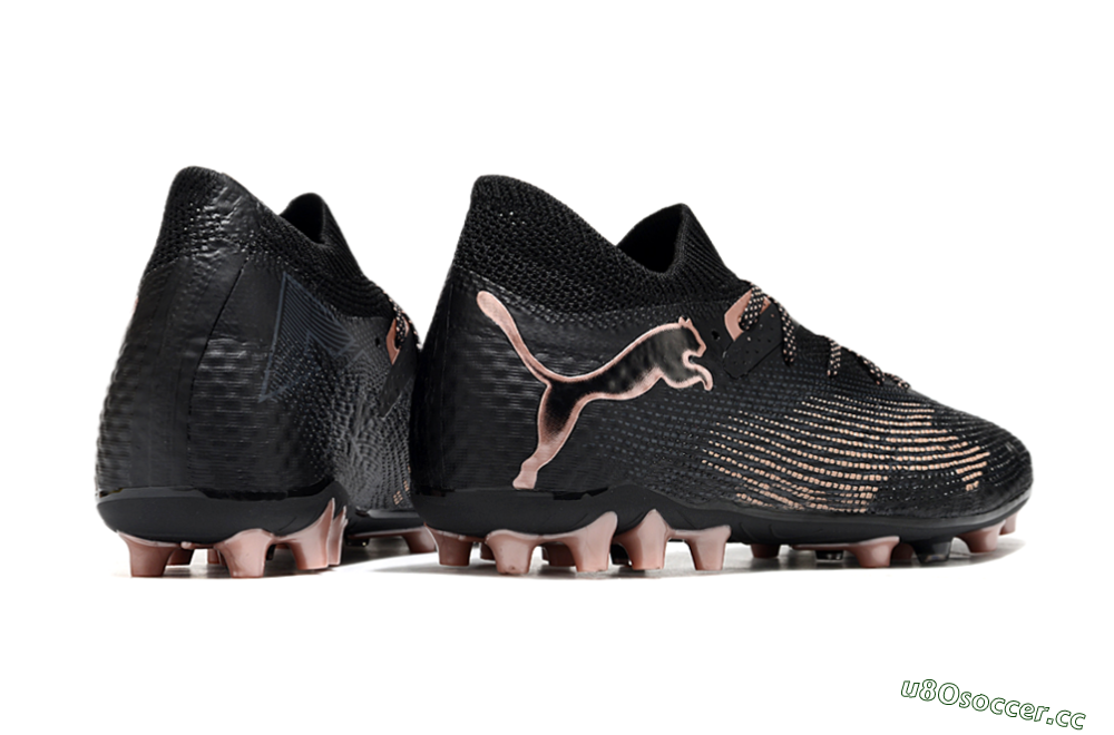 Men's Puma Future Ultimate MG Multi Ground Low-Tops Football Boots - Black/Pink 6
