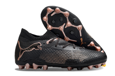 Men's Puma Future Ultimate MG Multi Ground Low-Tops Football Boots - Black/Pink