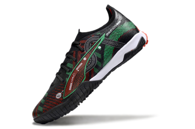 Men's Puma Ultra Ultimate TF Artificial Turf Low-Tops Football Shoes - Black/Red/Green