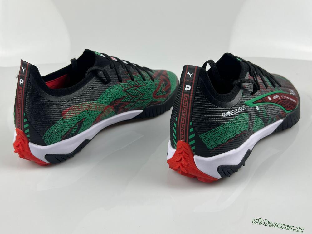 Men's Puma Ultra Ultimate TF Artificial Turf Low-Tops Football Shoes - Black/Red/Green