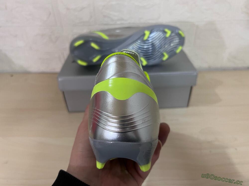 Unisex Nike Zoom Mercurial Vapor 1 Rgn SE FG Firm Ground Low-Tops Football Boots - Silver/Black/Yellow