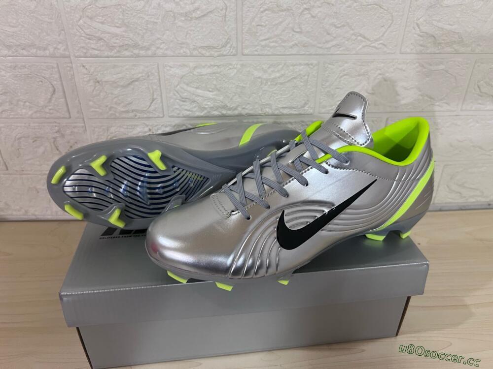 Unisex Nike Zoom Mercurial Vapor 1 Rgn SE FG Firm Ground Low-Tops Football Boots - Silver/Black/Yellow