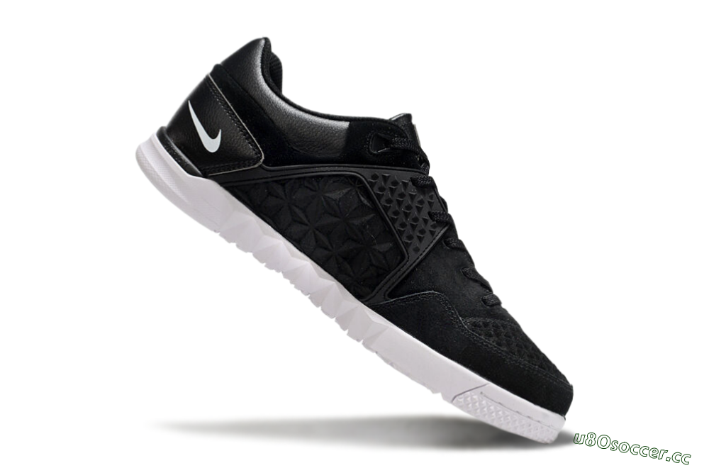 Men's Nike Street Gato IC Indoor & Futsal Low-Tops Football Shoes - Black/White 4