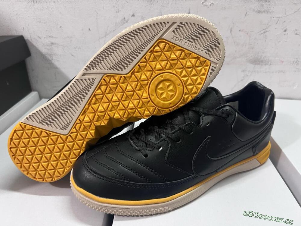 Men's Nike Street Gato IC Indoor & Futsal Low-Tops Football Shoes - Black/Yellow/Beige