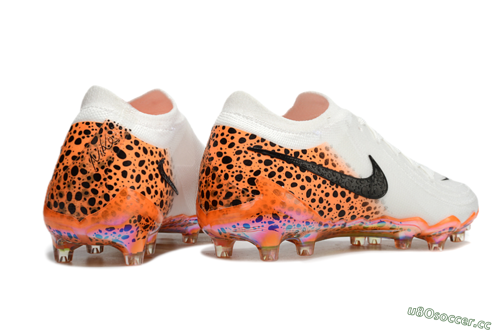 Men's Nike Phantom Luna Elite AG Artificial Grass Low-Tops Football Boots - White/Orange/Black 6