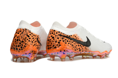 Men's Nike Phantom Luna Elite AG Artificial Grass Low-Tops Football Boots - White/Orange/Black