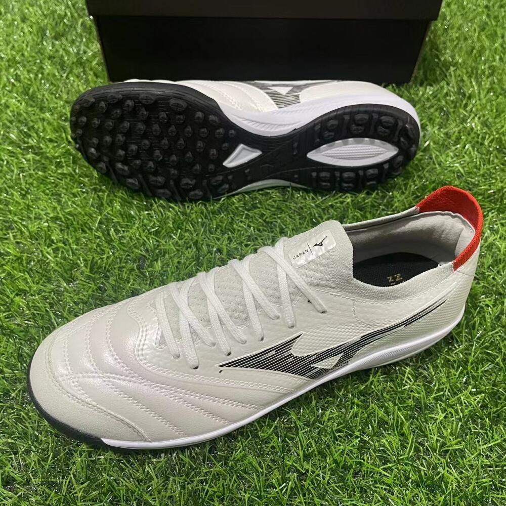 Men's Mizuno Morelia Neo Sala M8 TF Artificial Turf Low-Tops Football Shoes - Beige/Black/Red