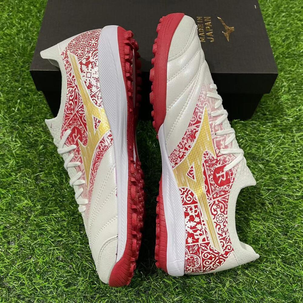Men's Mizuno Morelia Neo Sala M8 TF Artificial Turf Low-Tops Football Shoes - White/Red/Yellow