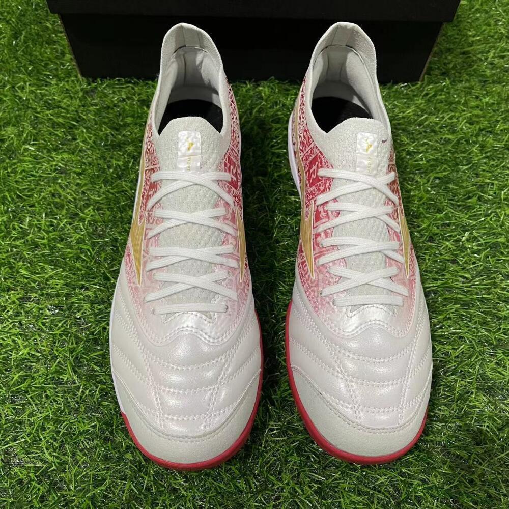 Men's Mizuno Morelia Neo Sala M8 TF Artificial Turf Low-Tops Football Shoes - White/Red/Yellow