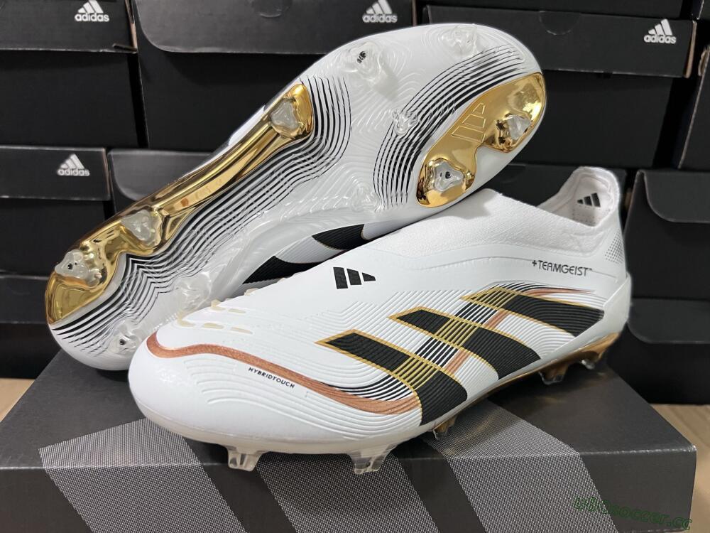 Men's Adidas Predator Laceless Elite 25 FG Firm Ground Low-Tops Football Boots - White/Black/Gold