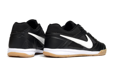 Men's Nike SB Gato IC Indoor & Futsal Low-Tops Football Shoes - Black/White