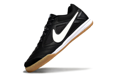 Men's Nike SB Gato IC Indoor & Futsal Low-Tops Football Shoes - Black/White