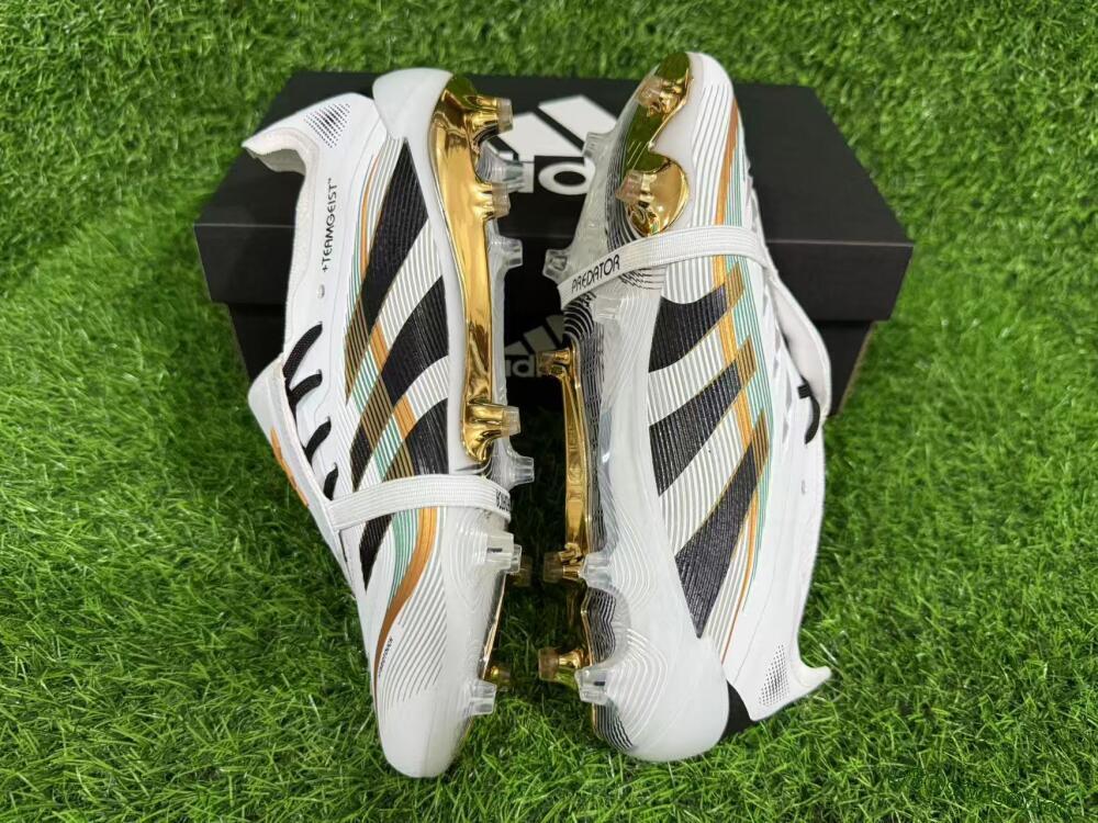 Unisex Adidas Predator 25 Elite Foldover Tongue FG Firm Ground Low-Tops Football Boots - White/Black/Gold