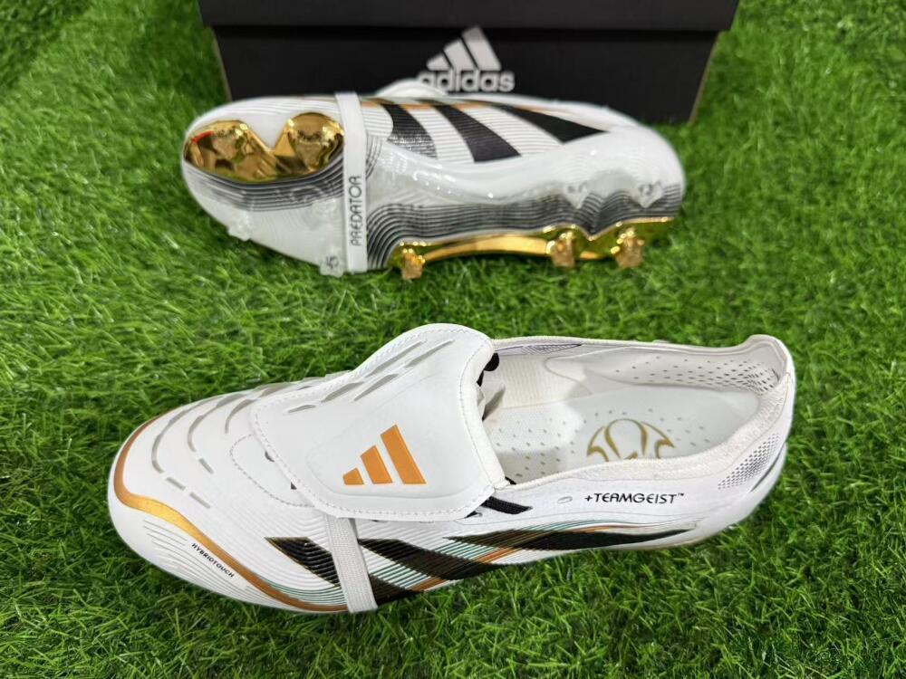 Unisex Adidas Predator 25 Elite Foldover Tongue FG Firm Ground Low-Tops Football Boots - White/Black/Gold