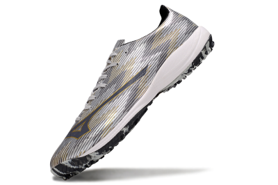 Men's Mizuno Alpha Beta TF Artificial Turf Low-Tops Football Shoes - Silver/Grey/Gold
