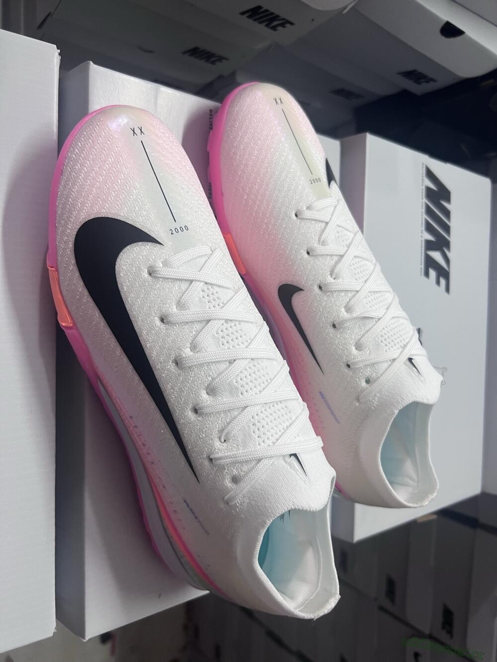 Unisex Nike Air Zoom Mercurial Vapor 16 Elite TF Artificial Turf Low-Tops Football Shoes - White/Pink/Black